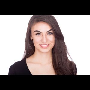 I’m so happy you’re here👋🏼